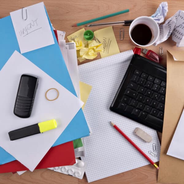 Unordnung am Arbeitsplatz